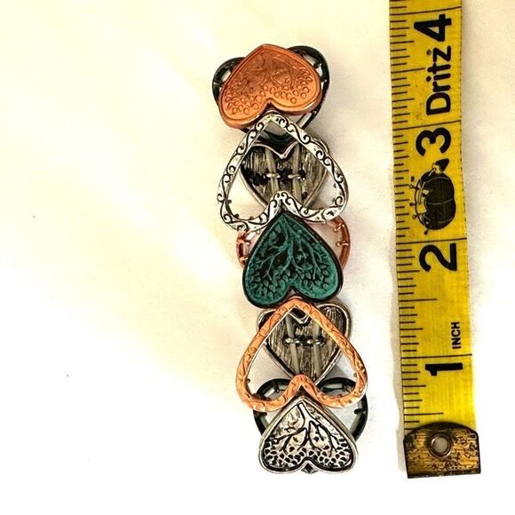 Heart stretchy bracelet - Picture 4 of 8